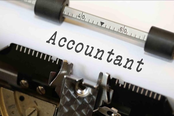 accountant (2)
